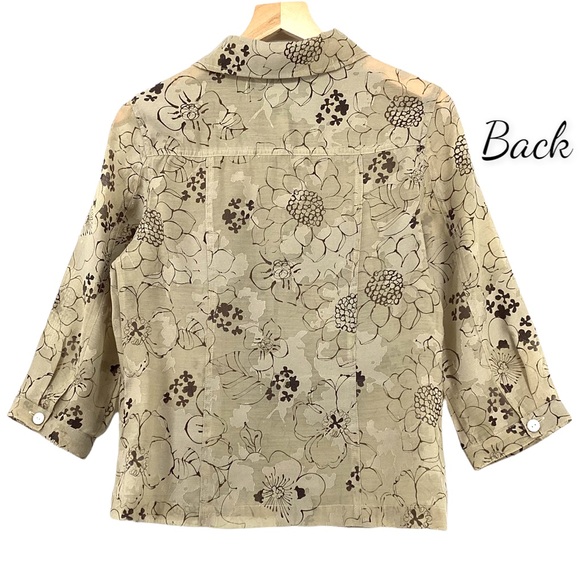 CHICOS LINEN BLEND LIGHTWEIGHT TOP - Picture 6 of 11